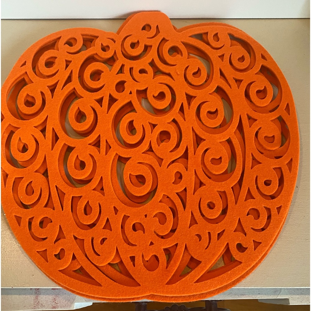 Charming Set Of 4 Intricate Cutout Felt Festive Halloween Harvest Placemats